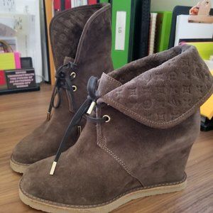Louis Vuitton Dark Brown Suede Ankle Booties